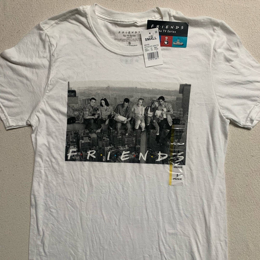 BNWT FRIENDS NBC T-shirt